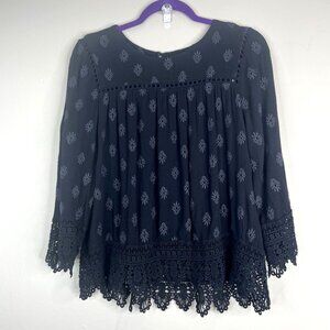 Pale Sky Boho Indie Top Womens Medium Embroidered Crochet Trim Flowy Western